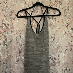 Champion workout tank! Perfect for allowing your arms range of motion!